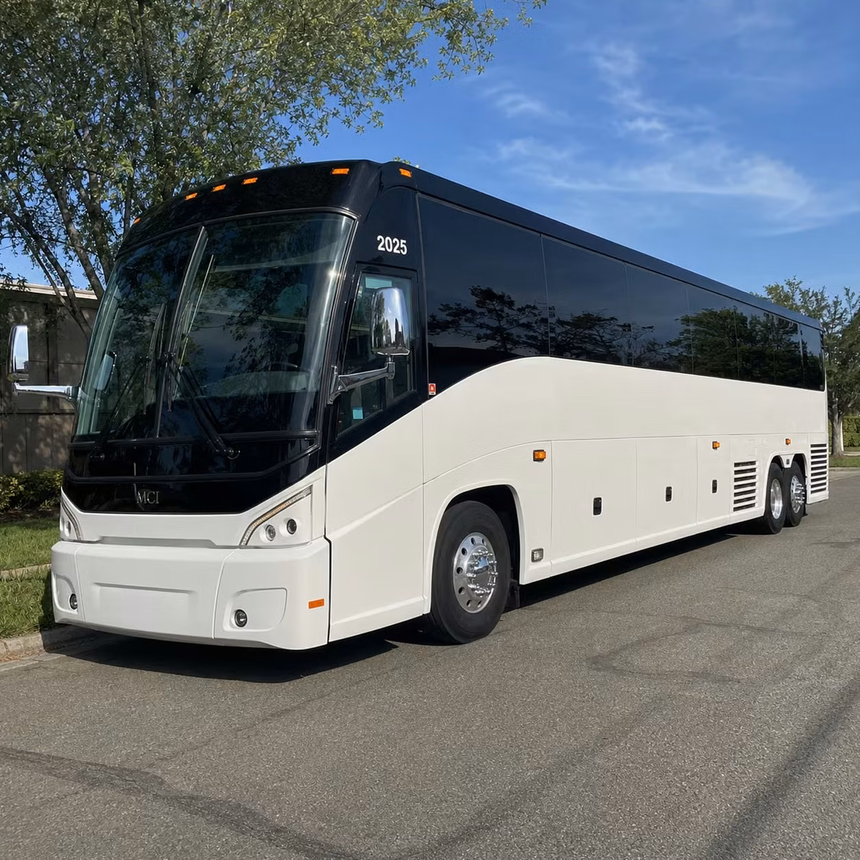 long distance charter bus rentals from roanoke to washington d c and the mid atlantic