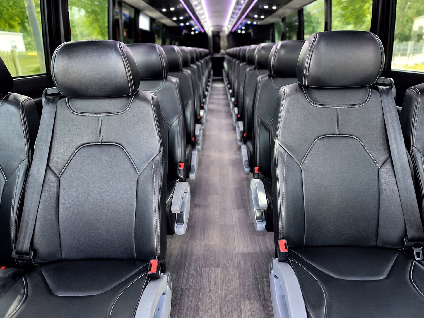 roanoke charter bus rental